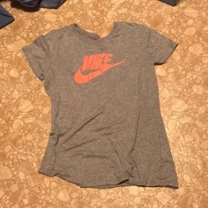 nike tee